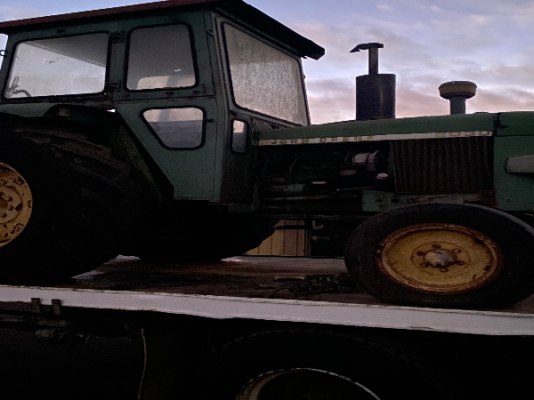 John Deere 2030 wrecking 